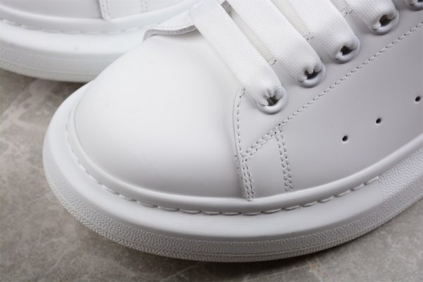 Alexander McQueen (SP batch) - Image 4