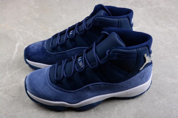 Jordan 11 Retro Midnight Navy (W)(SP Batch) AR0715-441 - Image 4