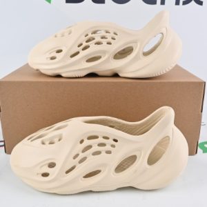 (Free Shipping)Yeezy Foam Runner   Sand   FY4567