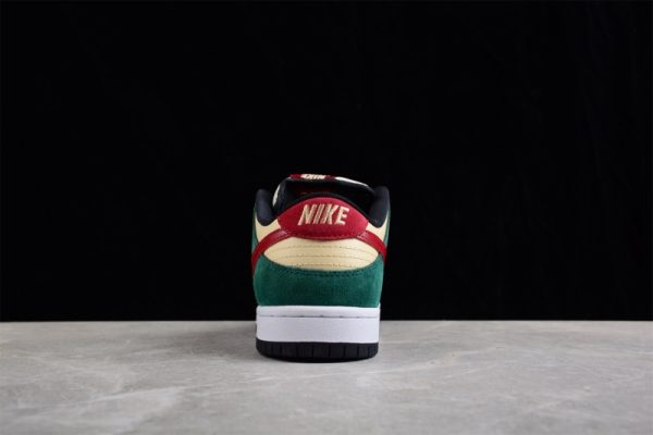 Nike Dunk Low SB Vegas Gold (SP Batch) 304292-700 - Image 5