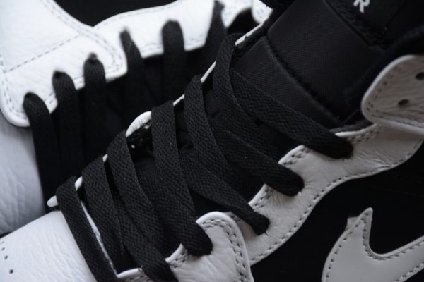 Jordan 1 Mid White Black  554724-113 - Image 5