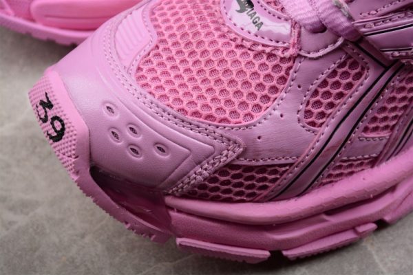 Ba***ci*ga Runner Kith Four.Color 7.0 21ss W3RB15000(SP batch) - Image 3