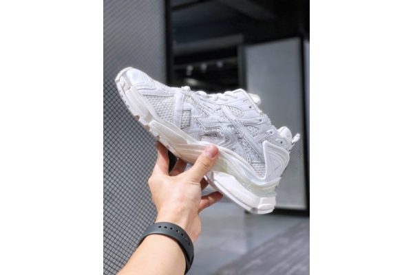 Ba***ci*ga 21ss 7.0 Runner 1:1(SP batch) - Image 2