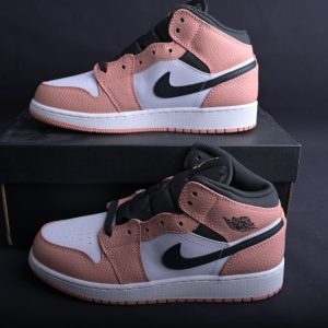 Jordan 1 Mid Pink Quartz (GS) 555112-603