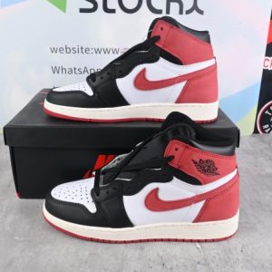 Jordan 1 Retro High Track Red 555088-112