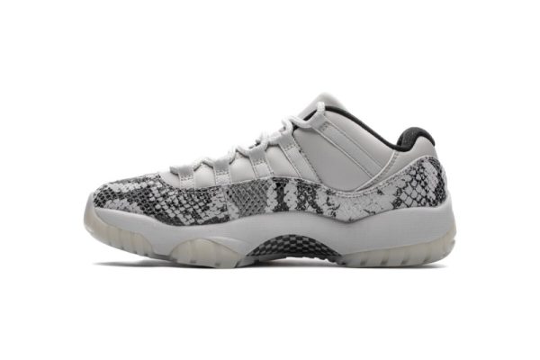 Jordan 11 Retro Low Snake Light Bone (GS) CD6847-002