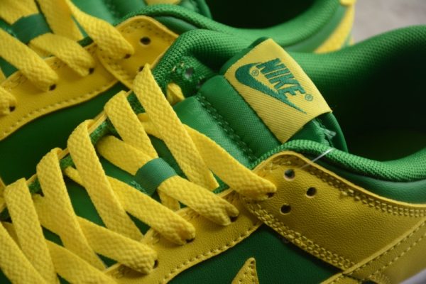 Nike Dunk Low Oregon DV0833-300 - Image 2