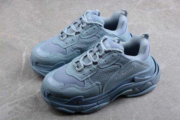 Ba***ci*ga Track Trainers 2021 Black 668562-W3CQ5-1210(SP batch) - Image 4