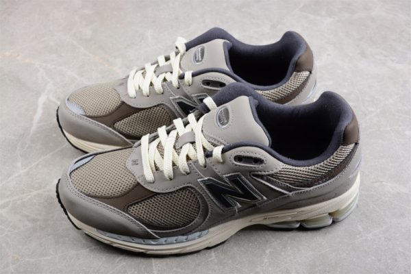 New Balance 2002R 'Warm Alpaca Light Chalkboard' M2002RAW - Image 4