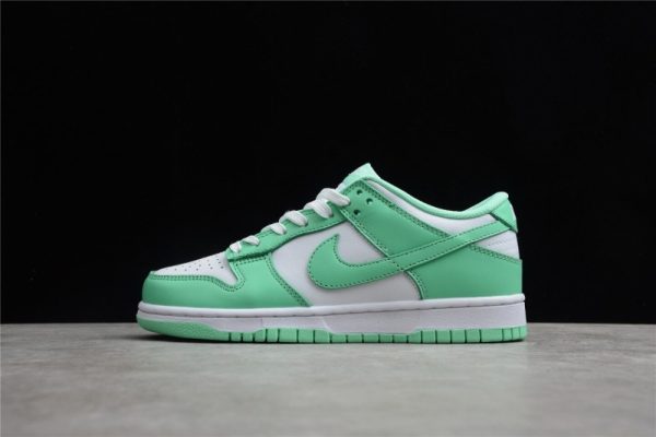 NIKE Dunk Low WMNS   Green Glow  (SP batch)DD1503-105 - Image 2