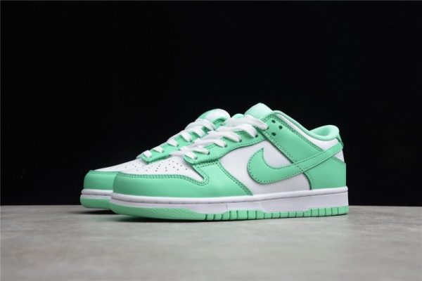 NIKE Dunk Low WMNS   Green Glow  (SP batch)DD1503-105 - Image 3