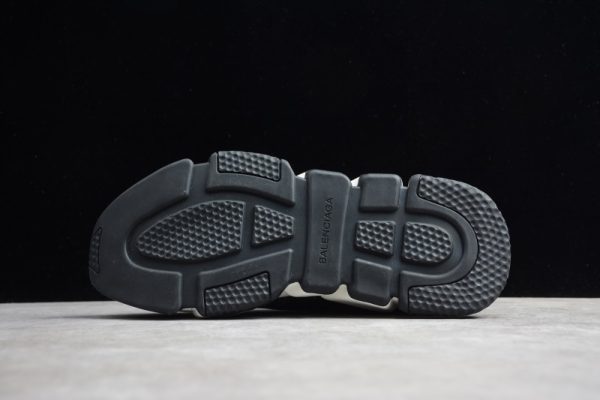 Ba***ci*ga Speed Clear Sole Sneaker Black Silver - Image 3