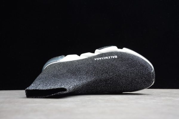 Ba***ci*ga Speed Clear Sole Sneaker Black Silver - Image 4