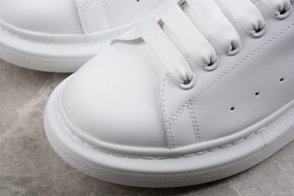 Alexander McQueen (SP batch) - Image 3